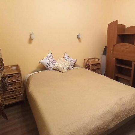 City Lights Apartman Кестхей Экстерьер фото