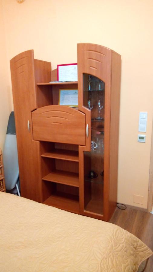 City Lights Apartman Кестхей Экстерьер фото