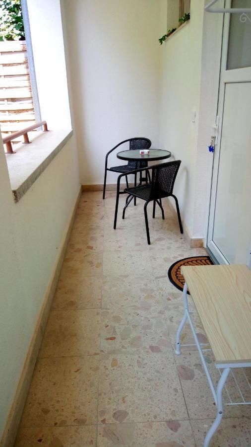 City Lights Apartman Кестхей Экстерьер фото